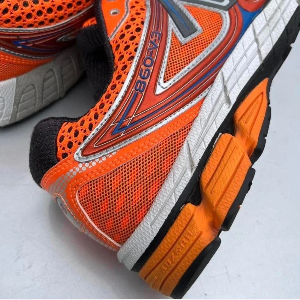 New Balance 860-V-3 orange - Picture 6 of 8